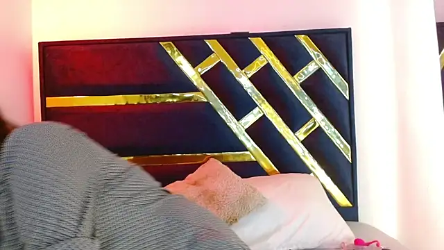 Iris bloom69 online show from 03.09.26