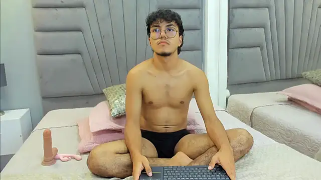 kai storn online show from 03.18.26