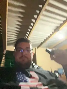 Snapshot of Jmlbsuchi chatting on 02.18.26 Jmlbsuchi online show from 02.18.26