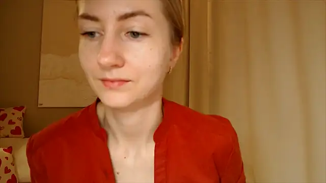 Snapshot of BluueSilk chatting on 03.15.25 BluueSilk online show from 03.15.25