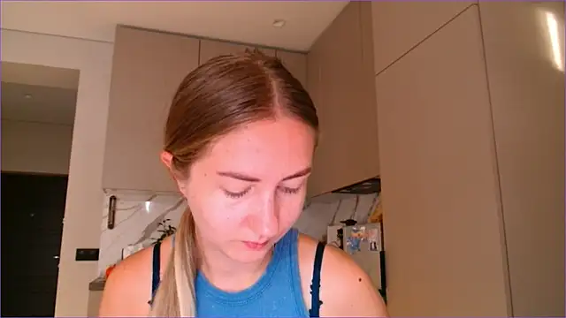 BluueSilk online show from 11.03.25