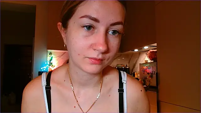 Snapshot of BluueSilk chatting on 02.09.26 BluueSilk online show from 02.09.26