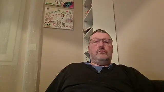 Snapshot of doudou310 chatting on 02.16.26 doudou310 online show from 02.16.26