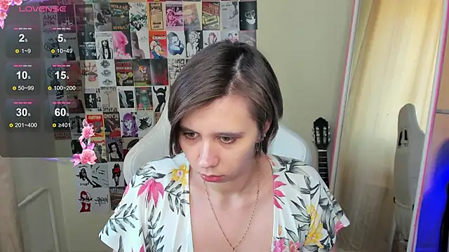 Scarlet Sirenn online show from 02.20.26