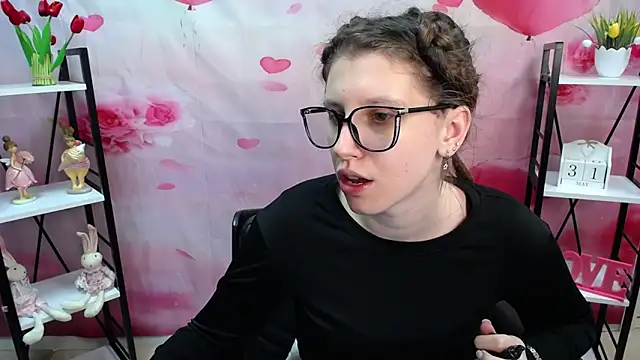 LilianaShine online show from 05.31.26
