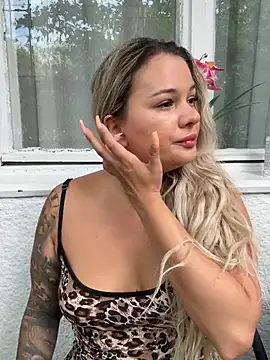 sexybatwomen33 online show from 07.16.26