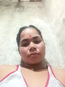 Sunali Bendre online show from 04.18.26