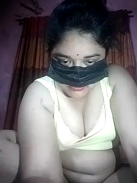 Snapshot of x_-hot chatting on 02.04.26 x -hot online show from 02.04.26