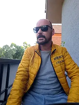    SugarDaddy    online show from 05.05.26