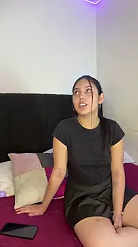 NoahMeganX online show from 04.04.26