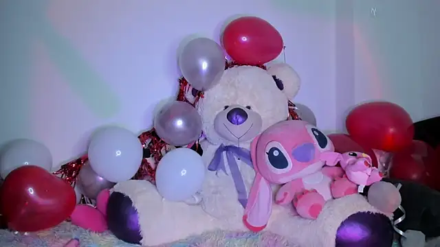 Kylievoos online show from 02.19.26