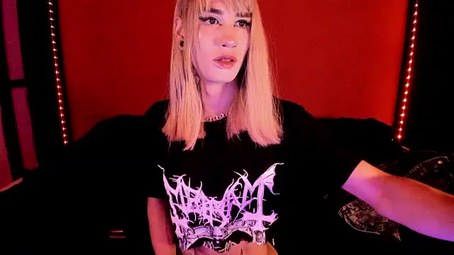 PervertedMissCloe online show from 02.26.26