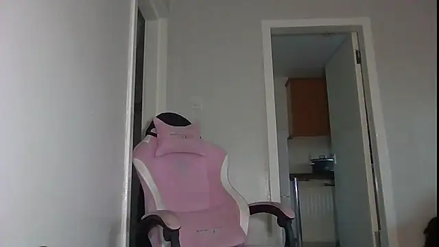 verscub6969 online show from 04.18.26