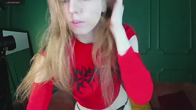 Snapshot of _Tina_Tayllor_ chatting on 03.04.26 Tina Tayllor online show from 03.04.26