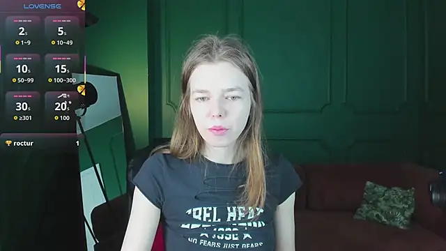  Tina Tayllor  online show from 03.31.26