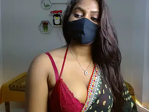 Hotginni4 online show from 06.15.26