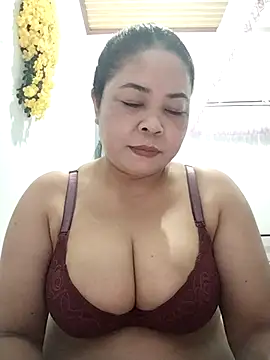 Baby-bigtits2026 online show from 03.25.26