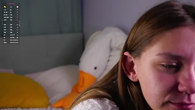 ShantellAngulo online show from 03.25.26