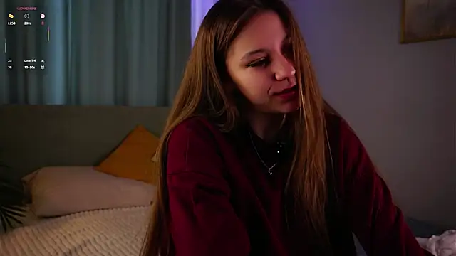 ShantellAngulo online show from 04.18.26