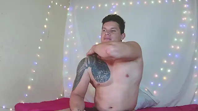 Snapshot of Eternalfuego chatting on 02.09.26 Eternalfuego online show from 02.09.26