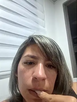 Ambar Cortes online show from 02.24.26