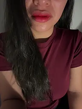 QuynhAnh 2k1 online show from 02.22.26