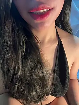 QuynhAnh 2k1 online show from 02.23.26