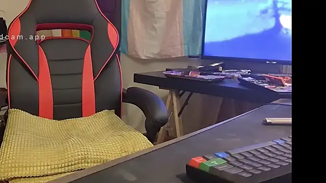 Snapshot of LovelyMeli chatting on 02.21.26 LovelyMeli online show from 02.21.26