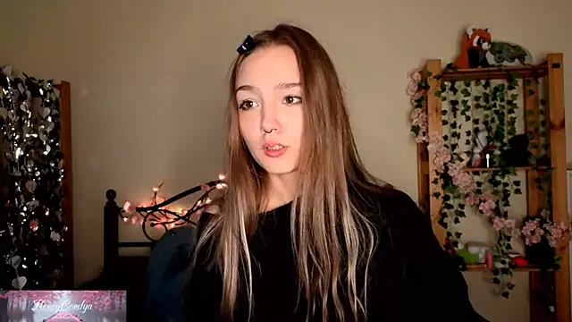HoneyComfy online show from 05.14.26