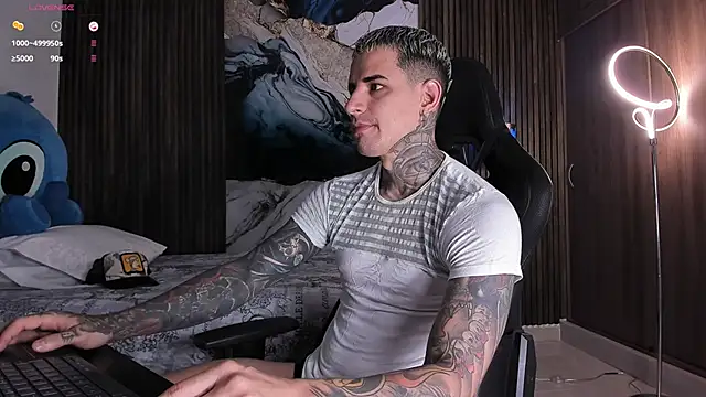 trisstann  online show from 02.05.26