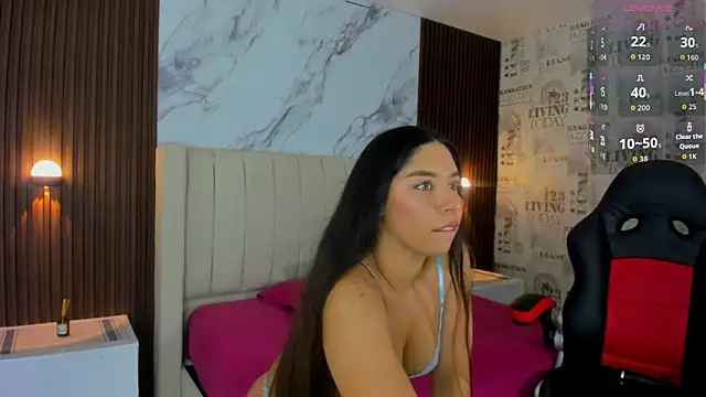 Snapshot of JULIETA_DOWSE chatting on 03.04.26 JULIETA DOWSE online show from 03.04.26