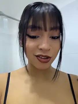 Snapshot of Chel__ chatting on 05.06.26 Chel online show from 05.06.26