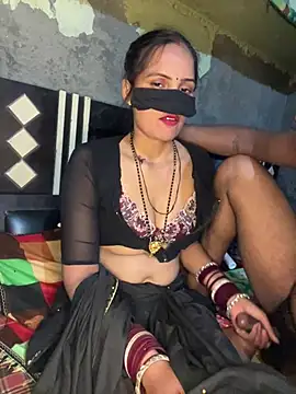 Snapshot of Pritu675 chatting on 03.23.26 Pritu675 online show from 03.23.26