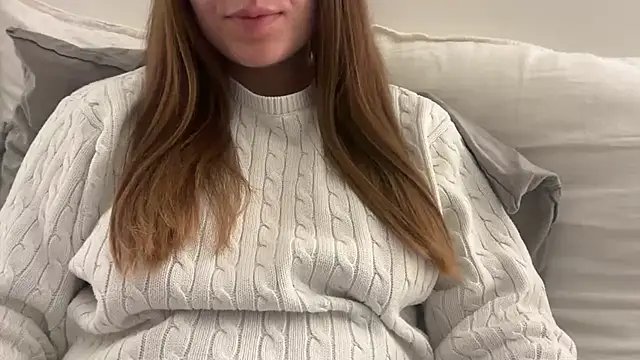 Lucyschickt online show from 02.13.26