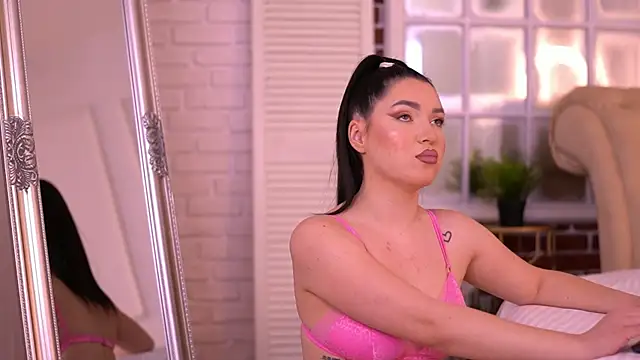 Snapshot of CindyCruse chatting on 02.23.26 CindyCruse online show from 02.23.26