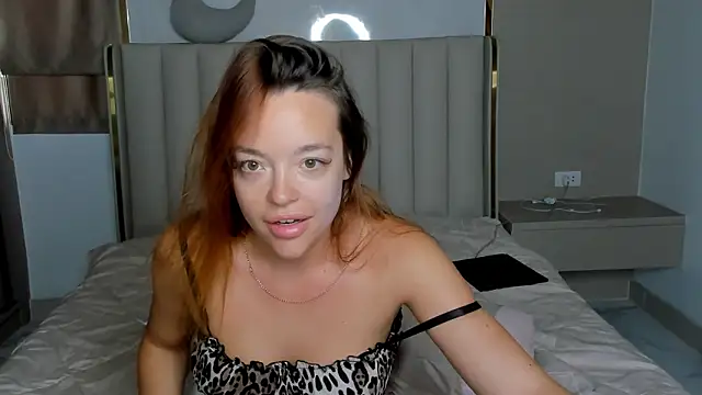 stellaa quenn online show from 03.18.26