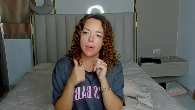 stellaa quenn online show from 04.14.26