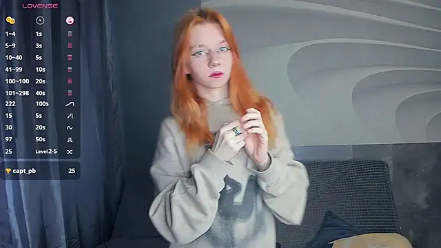 TarynPalek online show from 06.04.26