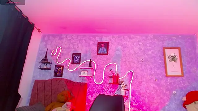 Snapshot of Everlin__Hot_ chatting on 03.02.26 Everlin Hot online show from 03.02.26