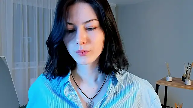 Snapshot of DennisRentz chatting on 02.18.26 DennisRentz online show from 02.18.26