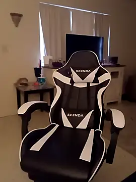 Rosegold2431 online show from 02.10.26