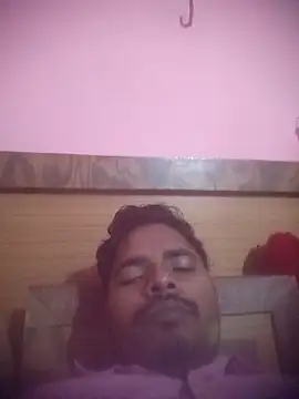 Snapshot of Rajustt chatting on 03.04.26 Rajustt online show from 03.04.26