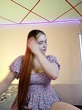 Snapshot of Arytits chatting on 02.12.26 Arytits online show from 02.12.26