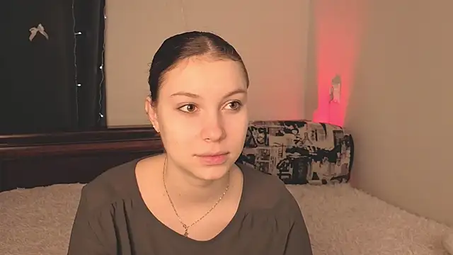 JadwigaTagliavia online show from 03.26.26