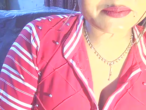 Nusrat Faria online show from 04.18.26