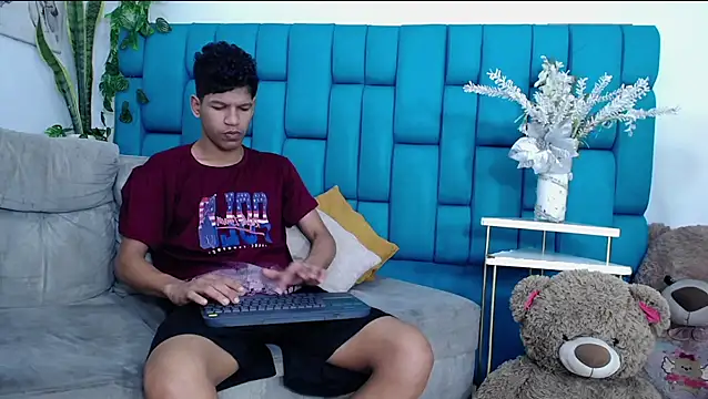 Stephen Angel online show from 02.06.26