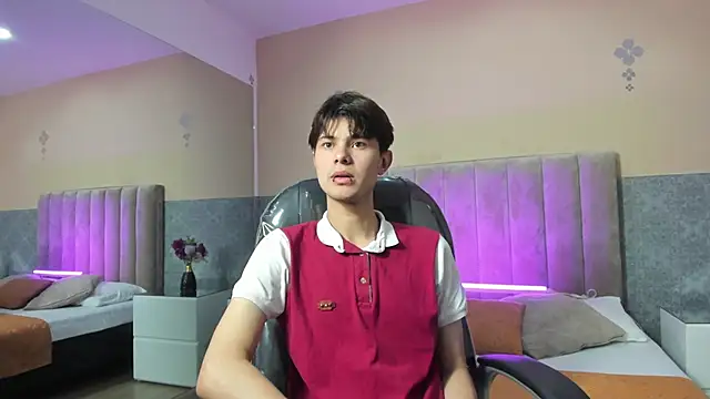 Derek Sinn online show from 03.10.26