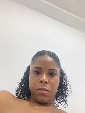 LIA PARKERR online show from 04.25.26