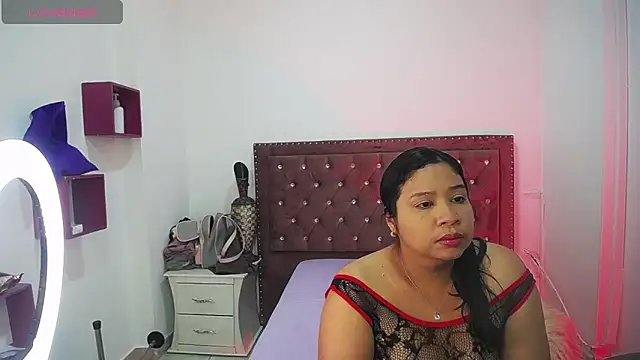 miafuegolatino online show from 04.15.26