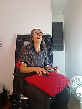 Snapshot of laurasofia45 chatting on 02.09.26 laurasofia45 online show from 02.09.26